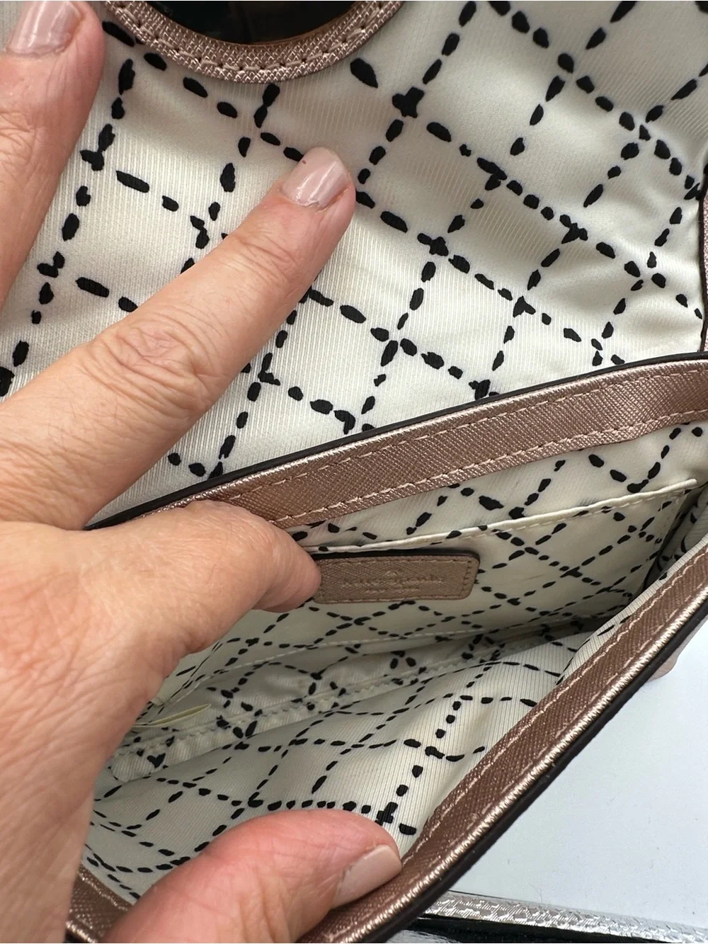 Kate Spade Newbury Lane Sally Crossbody Rose Gold